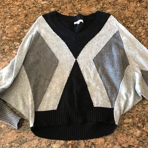 Joan Vass Women’s small sweater shirt gray black